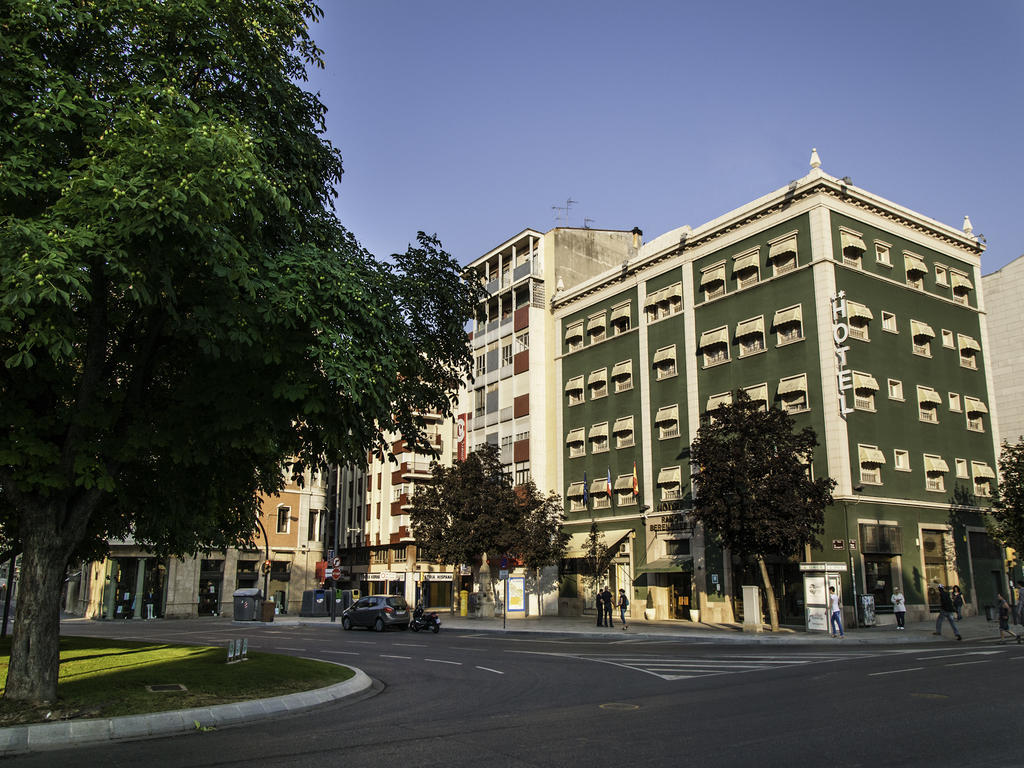 Ramon Berenguer IV Hotel Lleida Luaran gambar