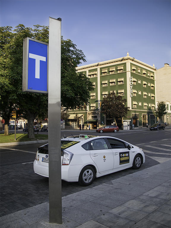 Ramon Berenguer IV Hotel Lleida Luaran gambar